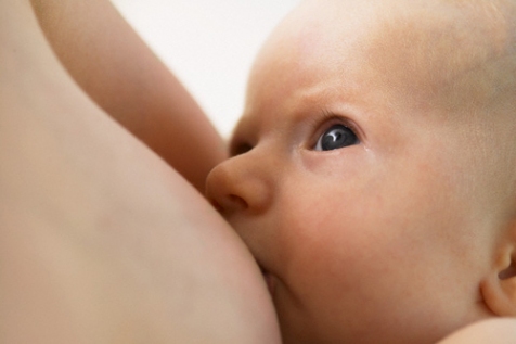 Os casais de um bebê que está amamentado ao seio recebem frequentente uma grande quantidade de informações. Mas, infelizmente, mesmo quando essas informações são bem intencionadas, nem sempre todas elas...