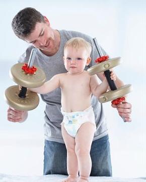 Obesidade infantil – Como os pais podem ajudar? Obesidade infantil – Como os pais podem ajudar Se a criança ou adolescente está acima do peso, sofre preconceito e pressão na escola, dos amigos e no próprio ambiente familiar,...