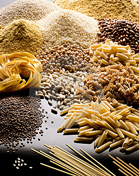 Vitamina PP – Niacina Vitamina PP – Niacina Fonte de vitamina PP – Niacina – O peixe, a levedura, os cereais integrais. Ação - Age sobre o metabolismo dos açúcares, das gorduras e das...